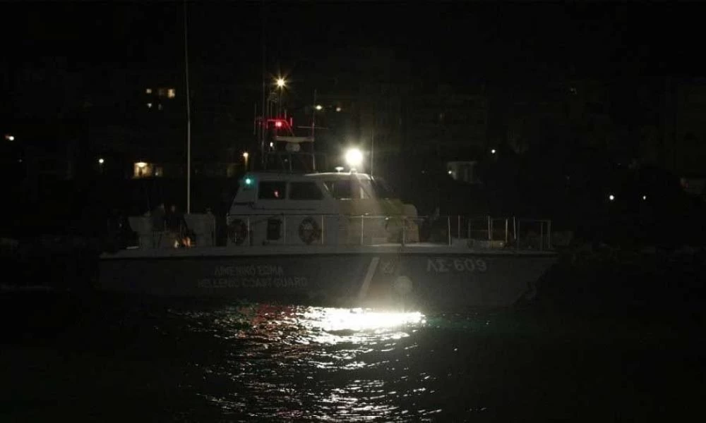 Λέσβος: Αίσιο τέλος για δύο γυναίκες και έναν άνδρα - Διασώθηκαν από το Λιμενικό